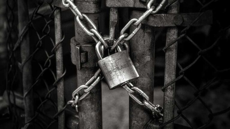 zero trust lock security